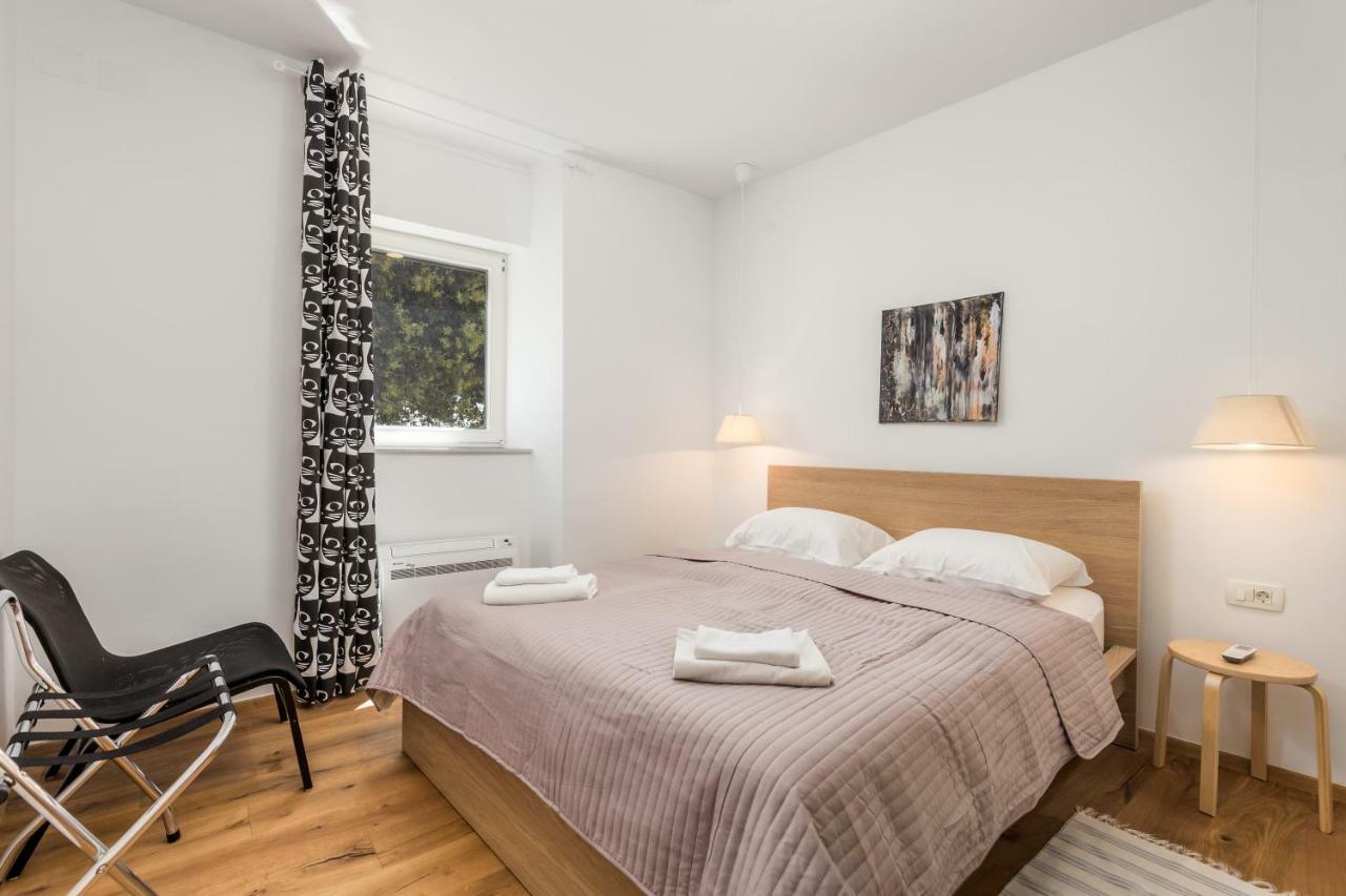 Rika Apartments On The Seaside Екстериор снимка